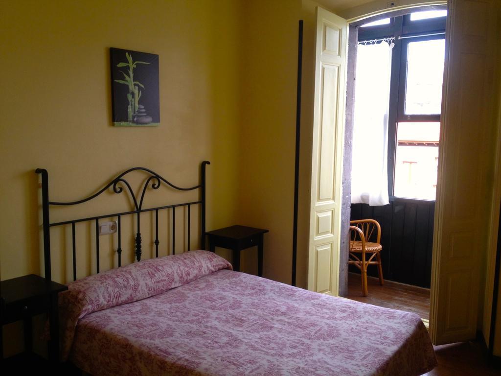 Отель Pension Las Barqueras Льянес Экстерьер фото